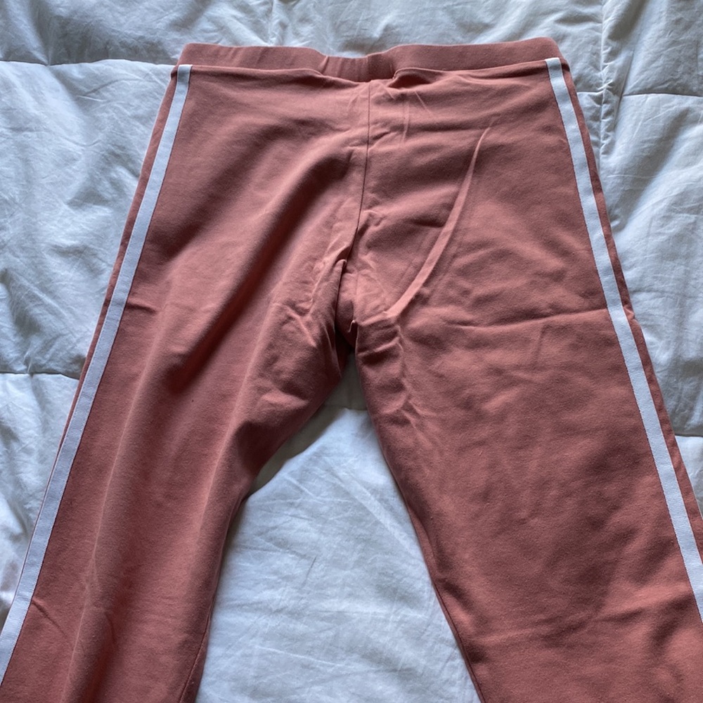 LOUNGEWEAR ESSENTIALS 3-STRIPES LEGGINGS XS OUT OF STOCK - Picture 4 of 6